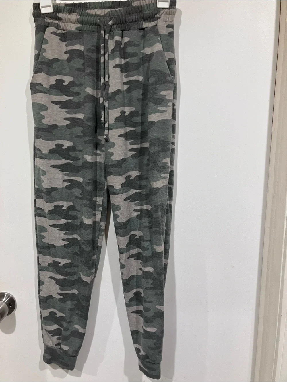 Oli Viv Camo Jogger Sweatpants Drawstring Size Small - Picture 4 of 7